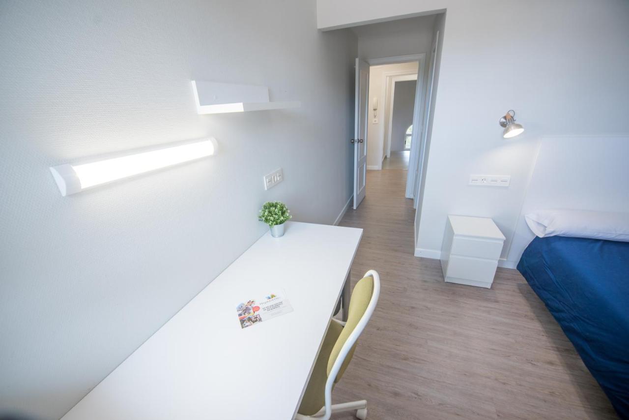 Residencia Hospital Del Rey Vandrarhem Burgo Exteriör bild